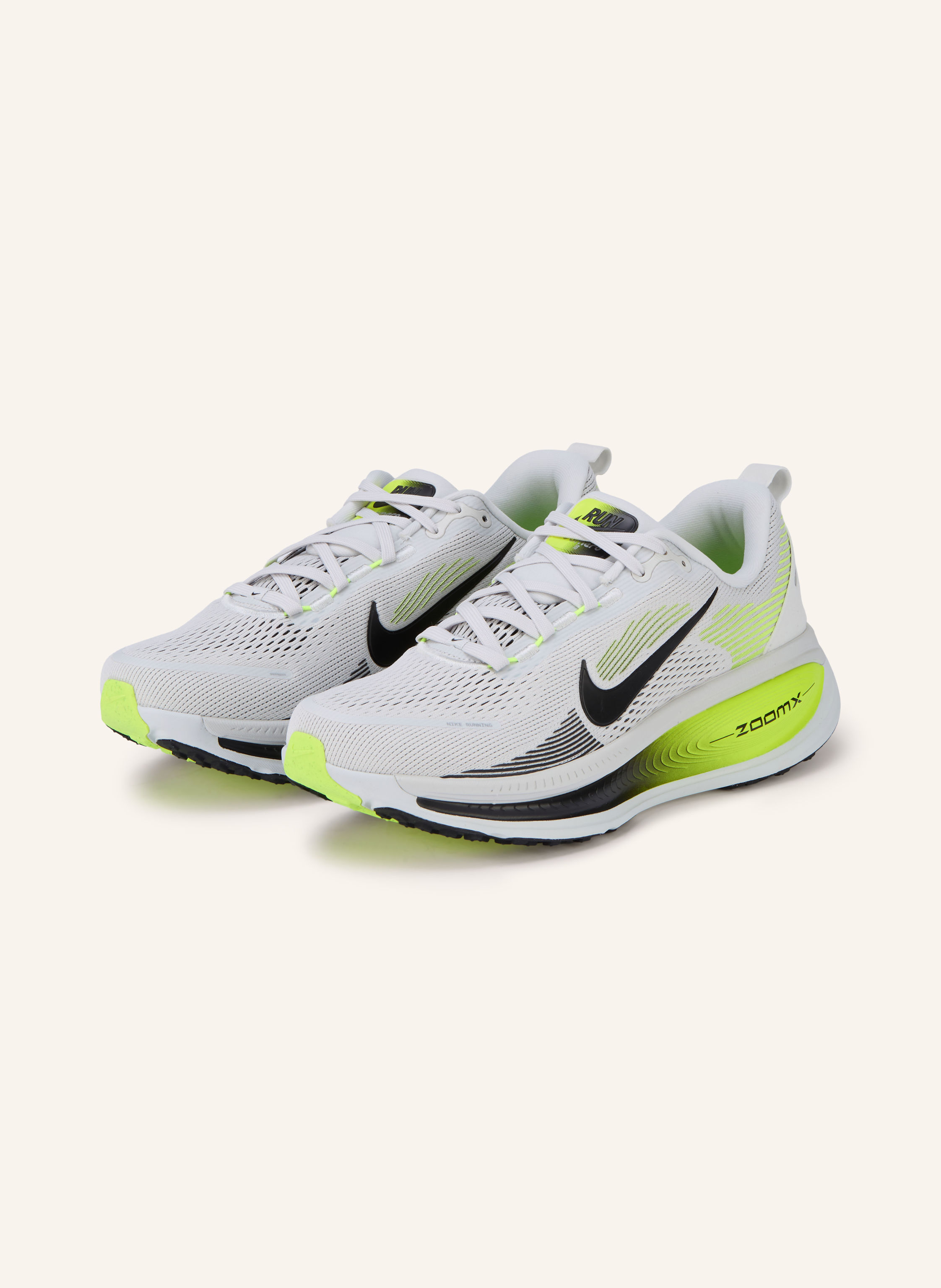 Nike Laufschuhe VOMERO 18