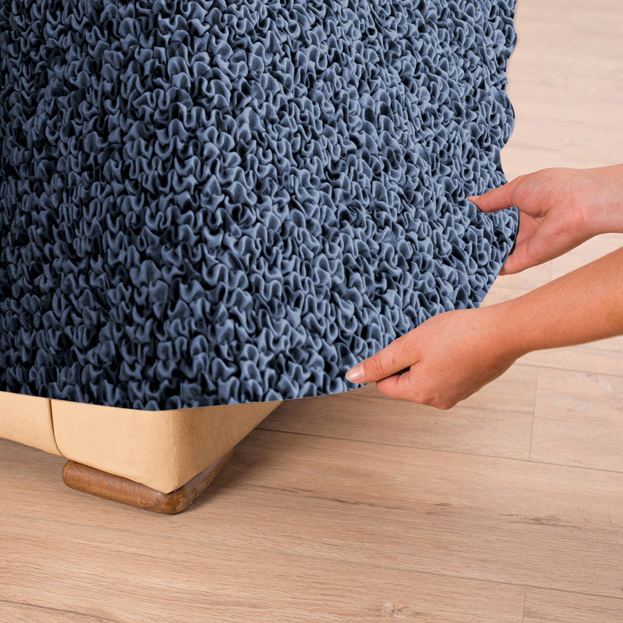 Housse bi-extensible microfibre effet faux uni pour fauteuil et canapé