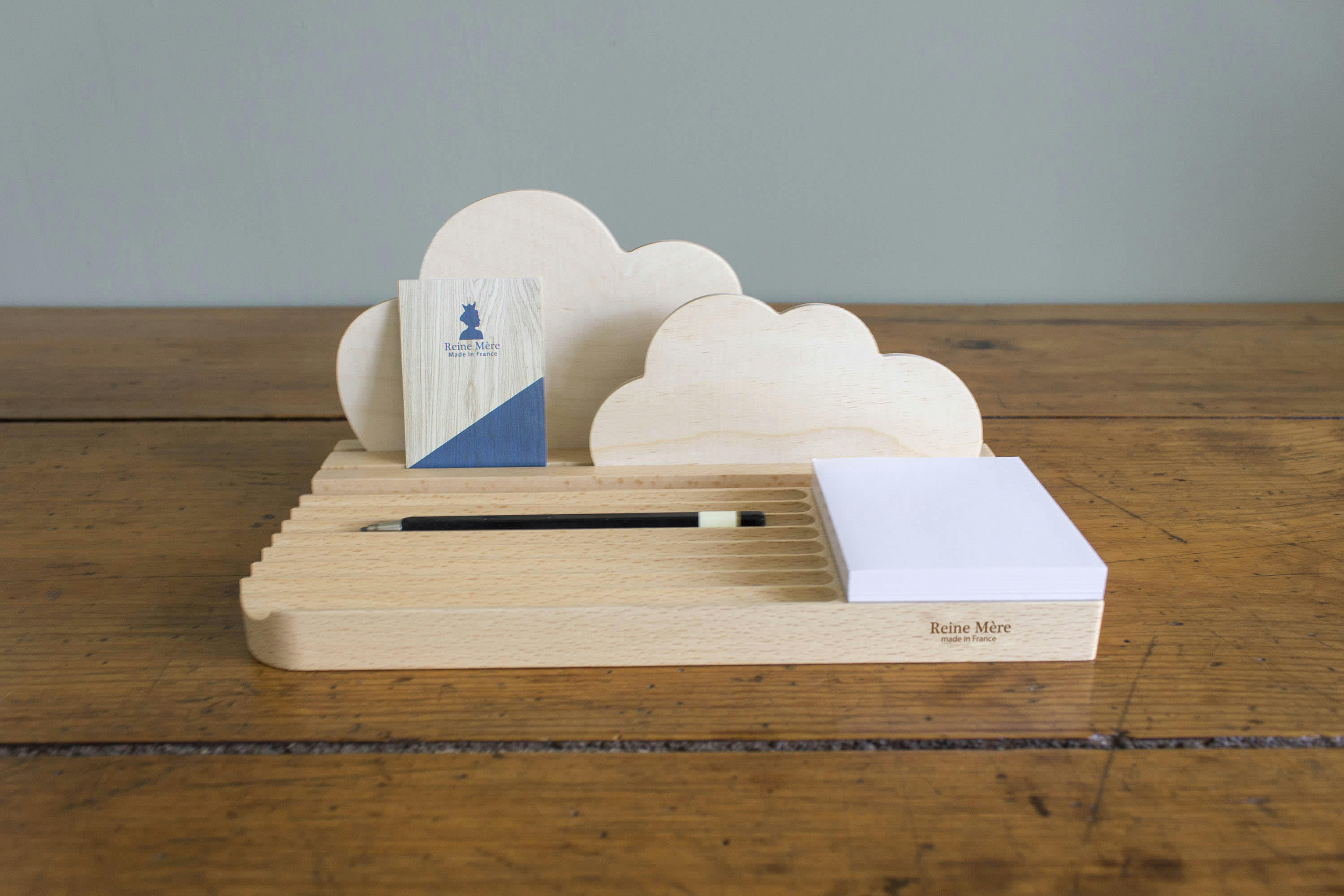 - Organiseur de bureau Nuages