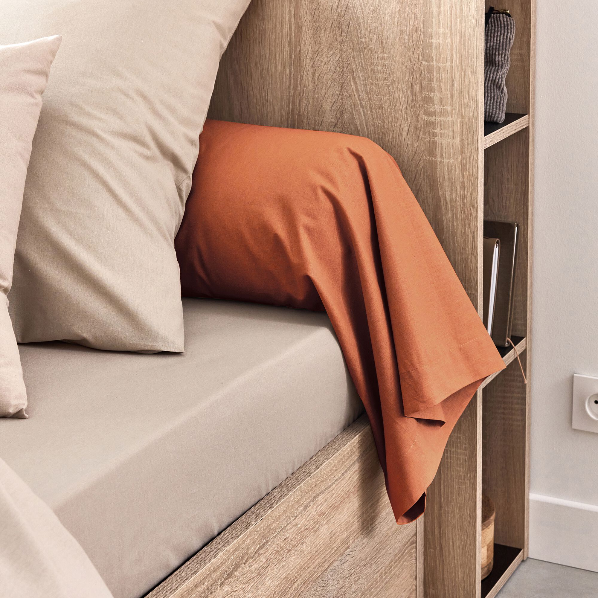 CALANQUES - Taie de traversin en coton - brun rustrel 43x190cm