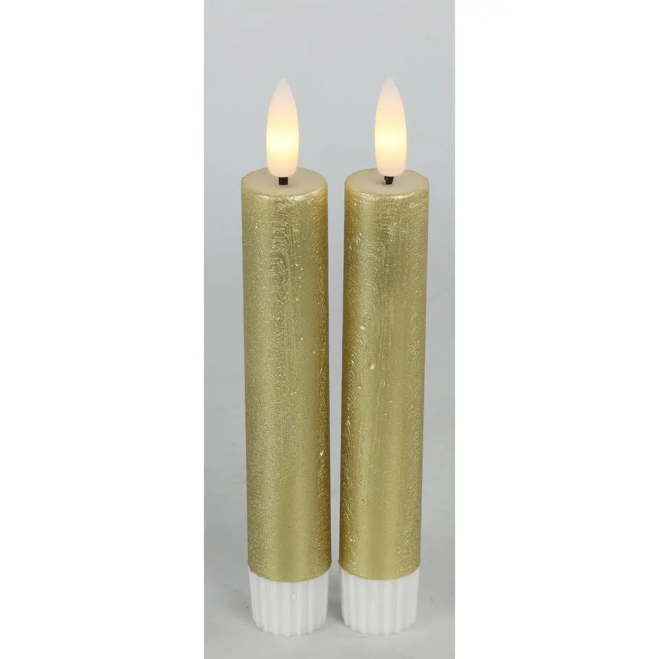 Countryfield Led kaarsen/dinerkaarsen - 2x stuks - goud - 15 cm