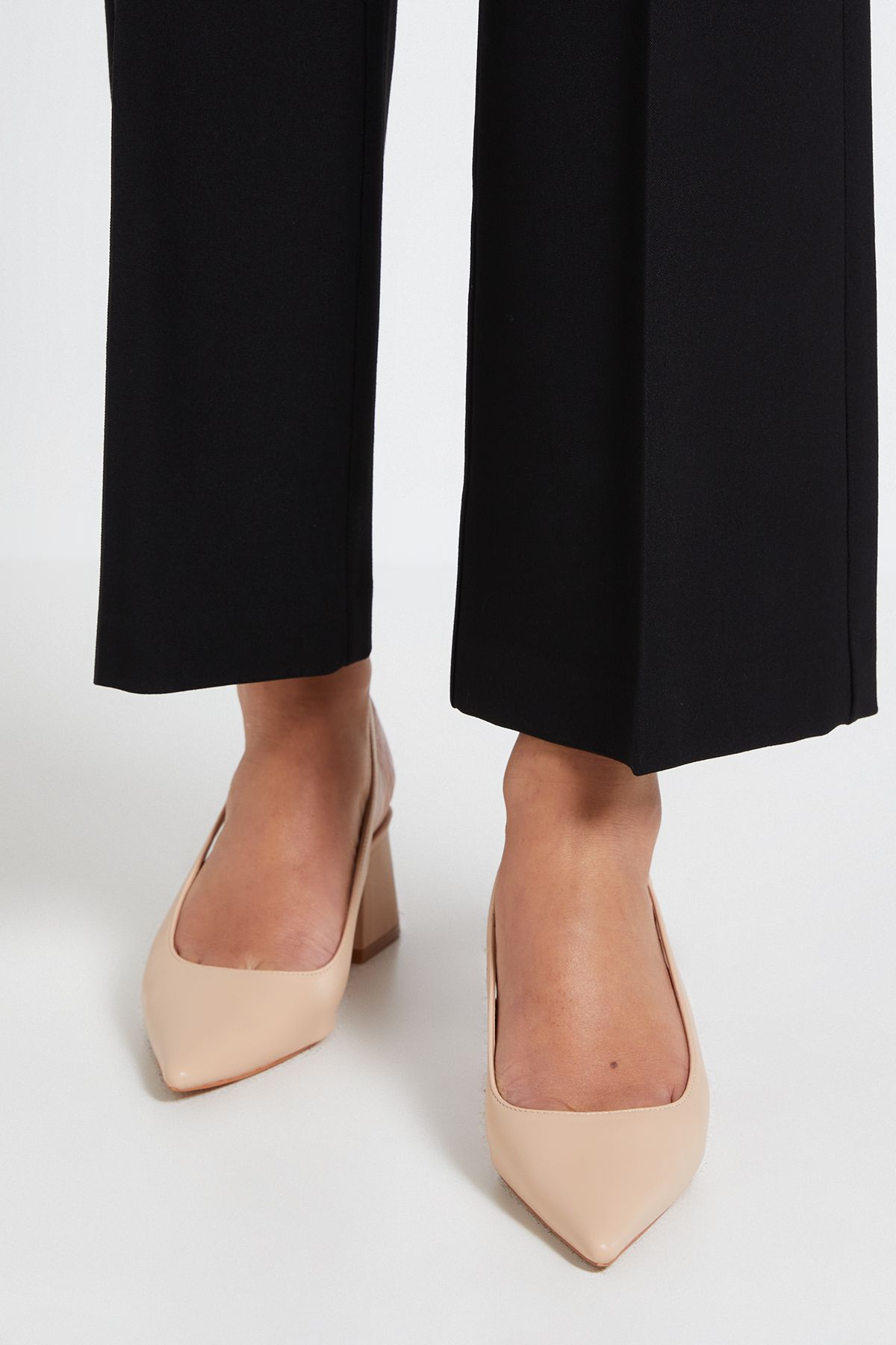 Dorothy Perkins Patricia Faux Leather Slingback Medium Block Heel Court Shoes