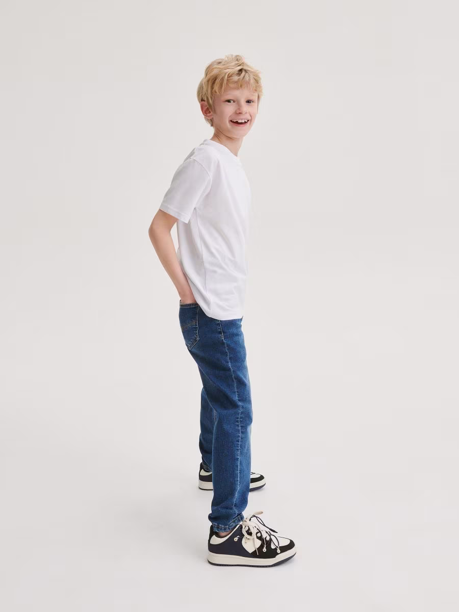 Elastic Carrot Jeans
