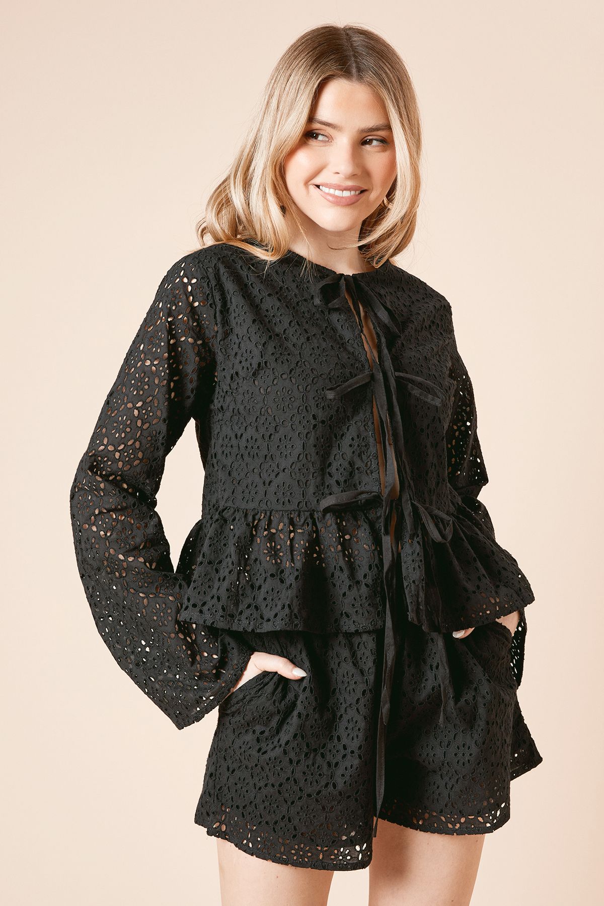 Dorothy Perkins Broderie Tie Front Blouse
