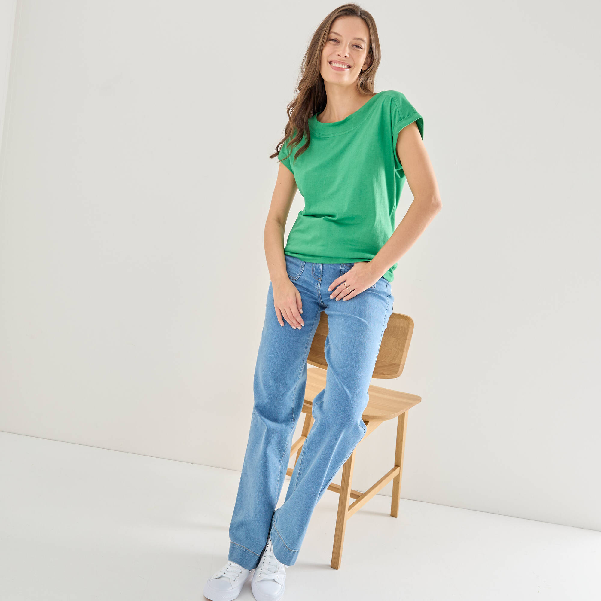 T-shirt uni col bateau, manches courtes