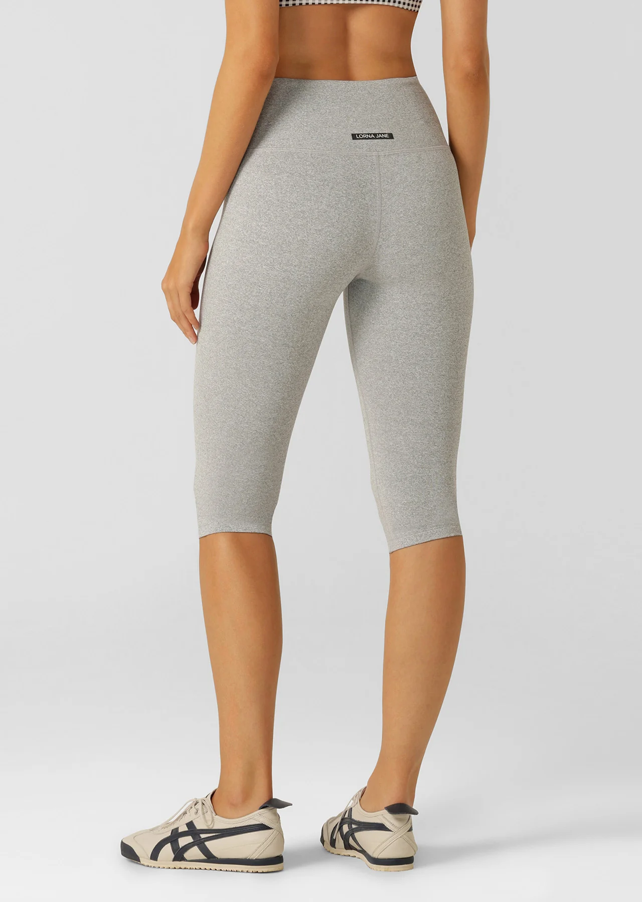 True Comfort 3/4 Capri Leggings