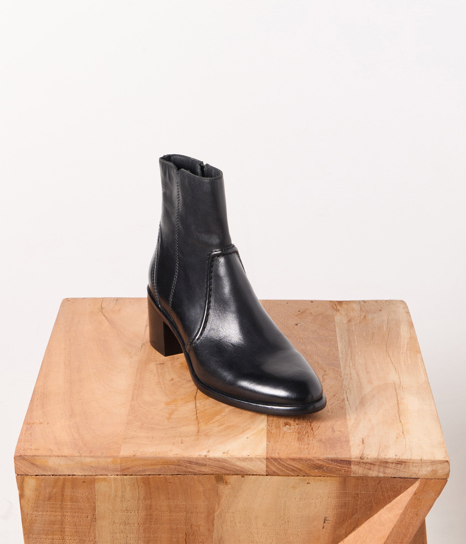Boots cuir noir Sansa