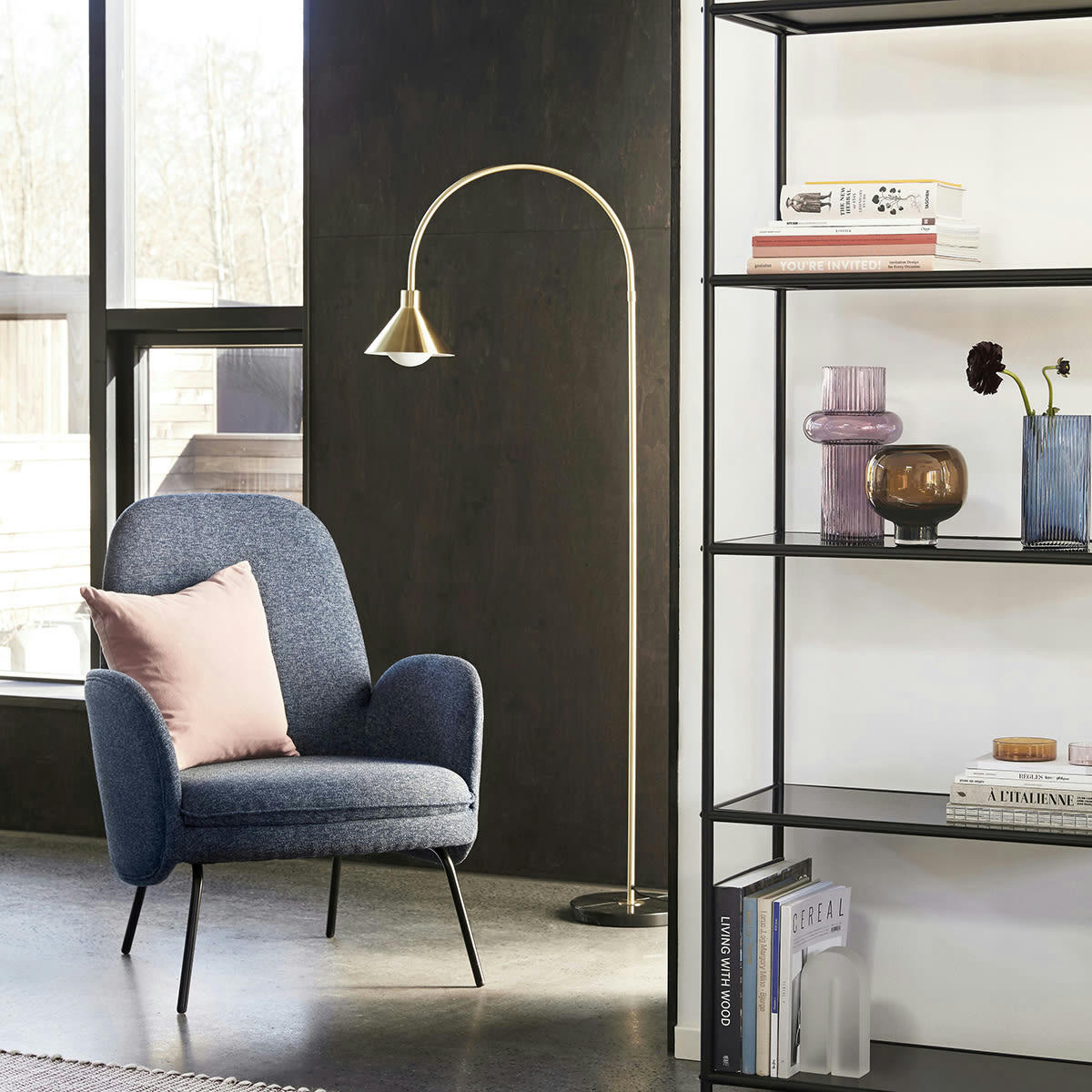 RUE - Vase en verre marron H16