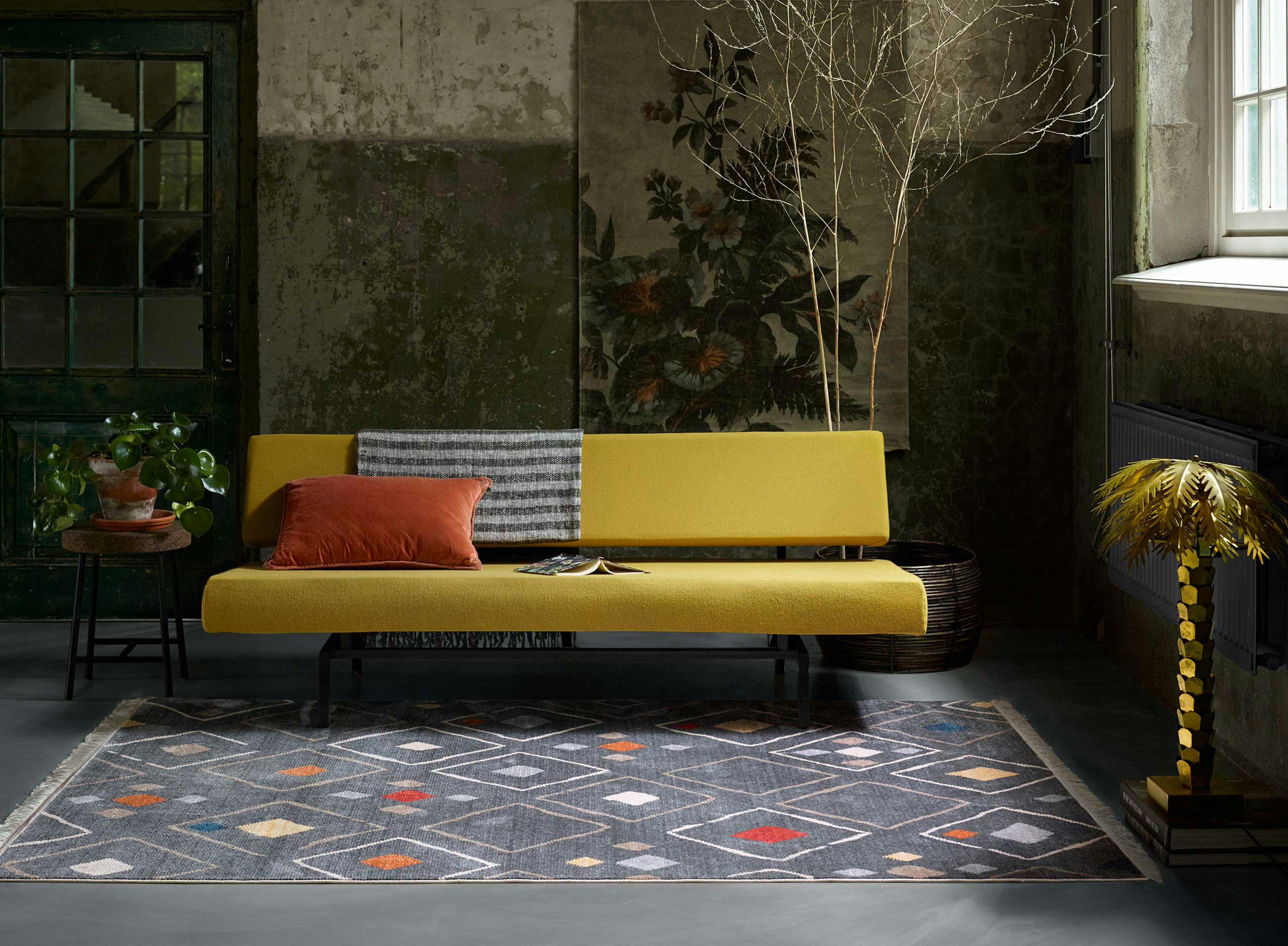 MONT ROYAL - Tapis tissé ethnique chic à franges multicolore fond gris 160x225