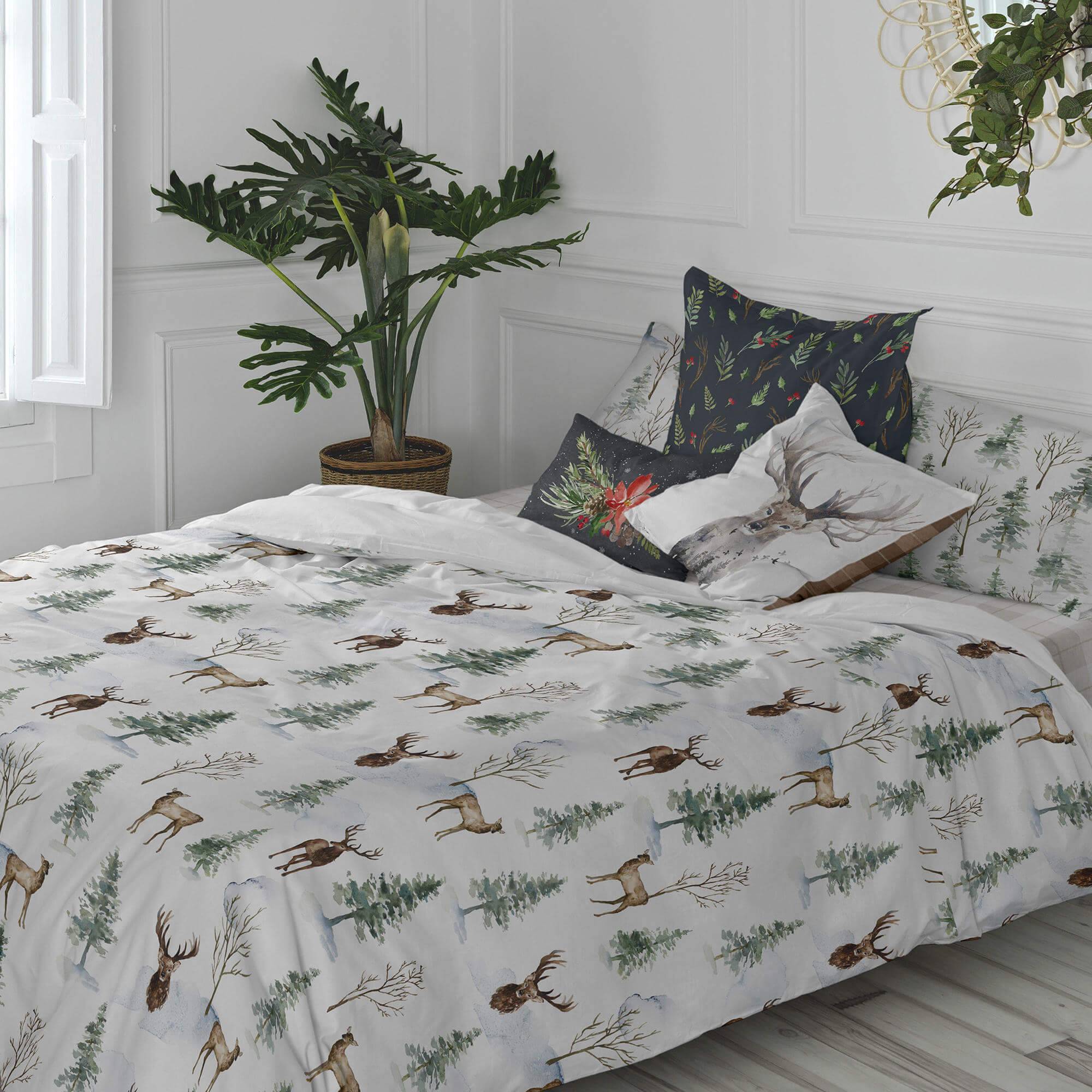 Happy Friday Set van 2 kussenhoezen Mystical