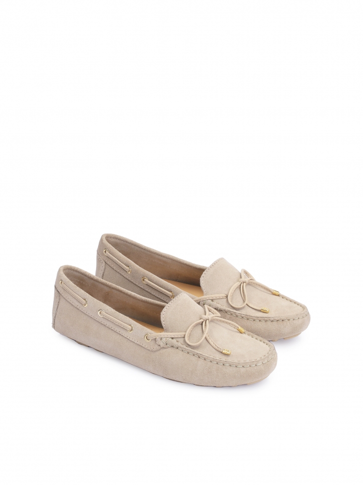 Ladies’ comfortable and timeless nubuck moccasins