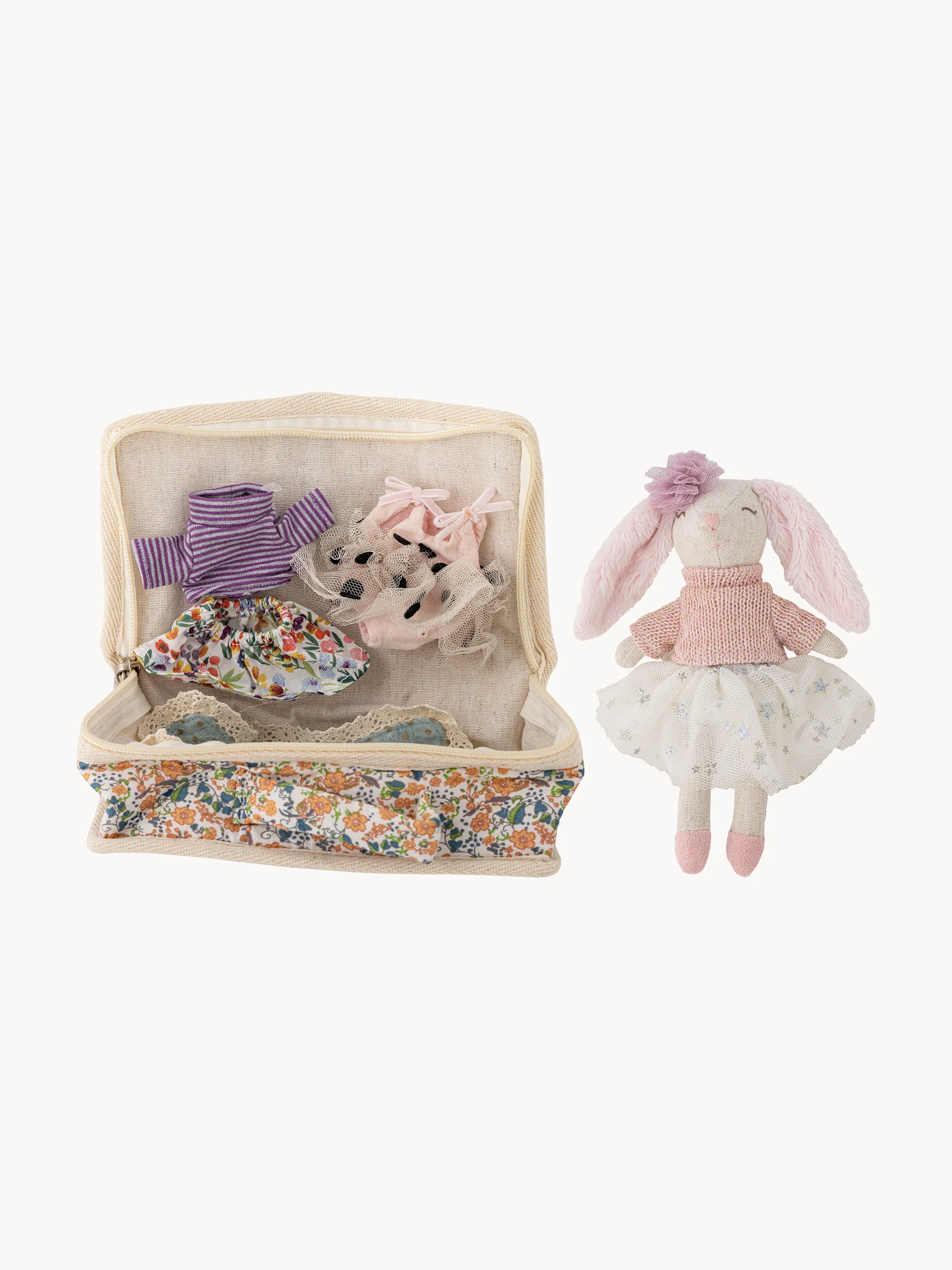 Puppe Milly mit Tasche und Zubehör, 6er-Set