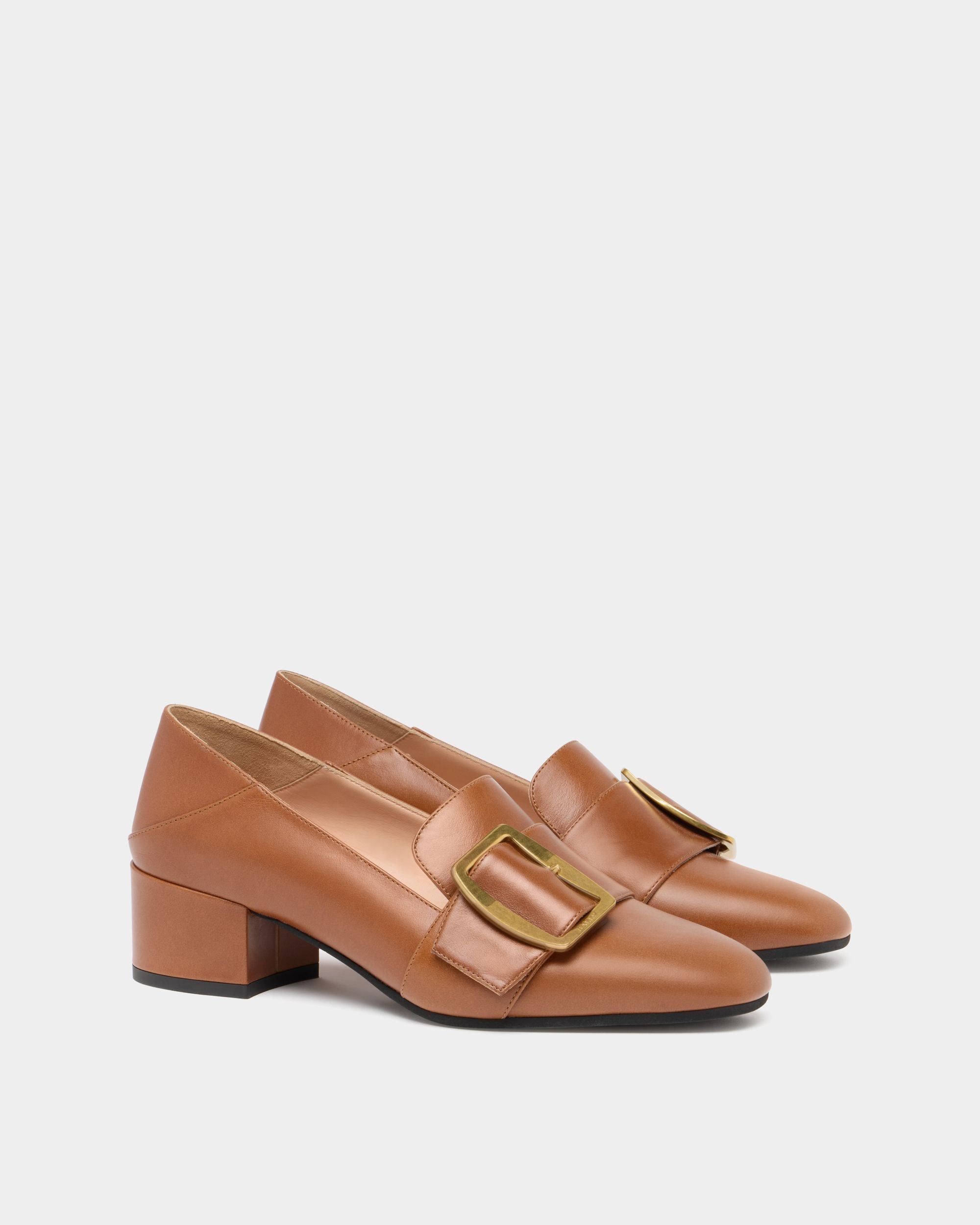 Bally Boucle Pumps aus bernsteinbraunem Leder