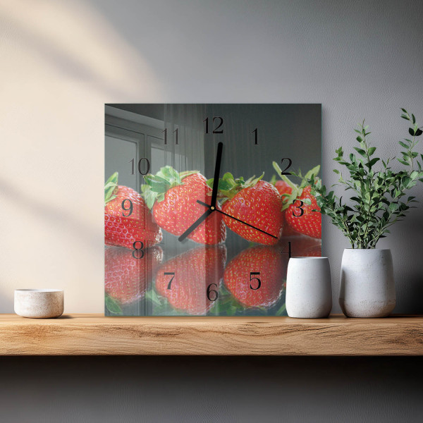 Zegar loft 30x30 Truskawki nowoczesny na ścianę