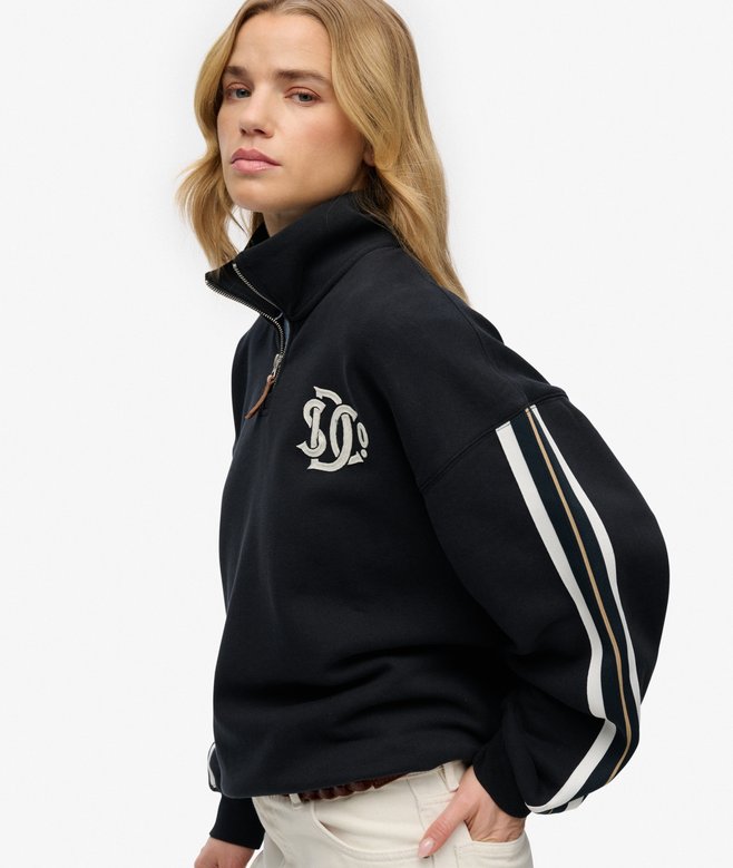 Country Club Appliqu&eacute; Half Zip