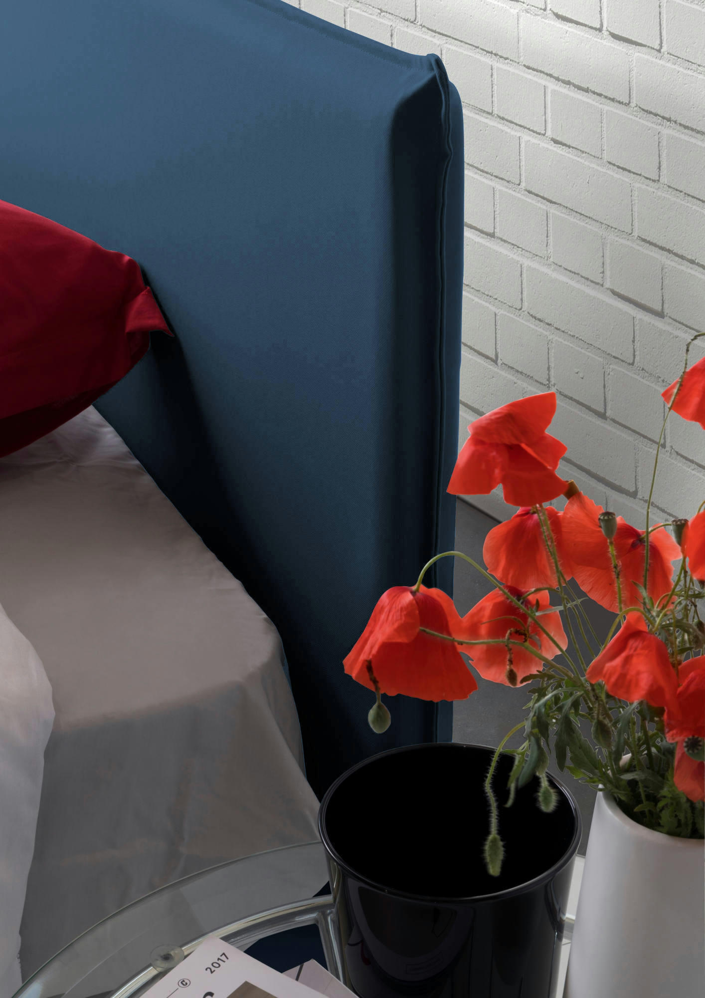 DALLEGR - Lit coffre 140x200 cm en tissu bleu