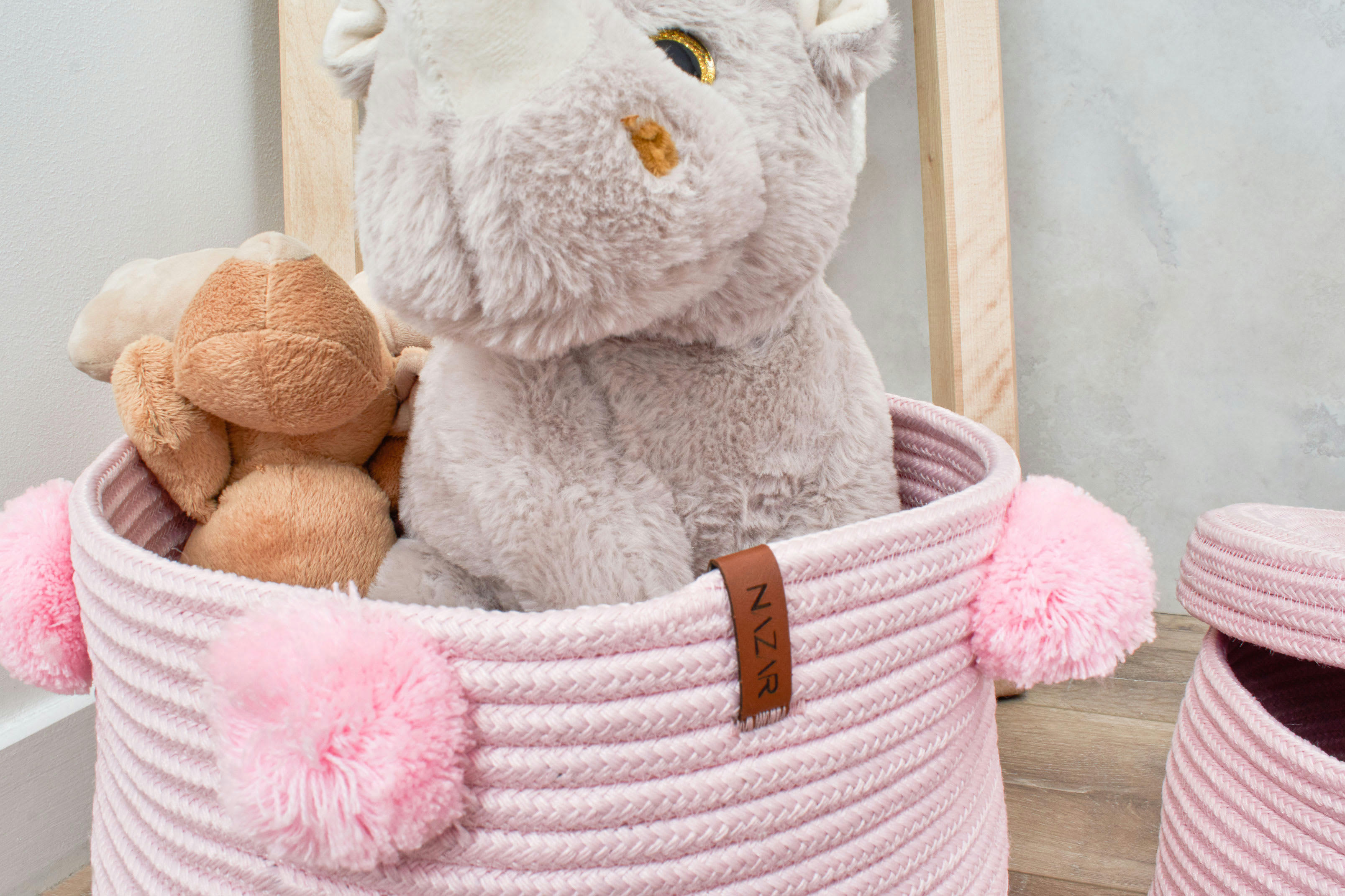 CALI - Panier enfant uni fait main rose - 30x25