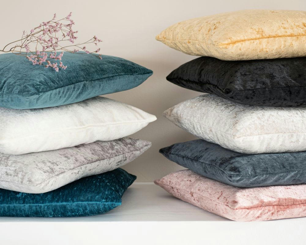 - Coussin en velours effet vieilli gris 60x60