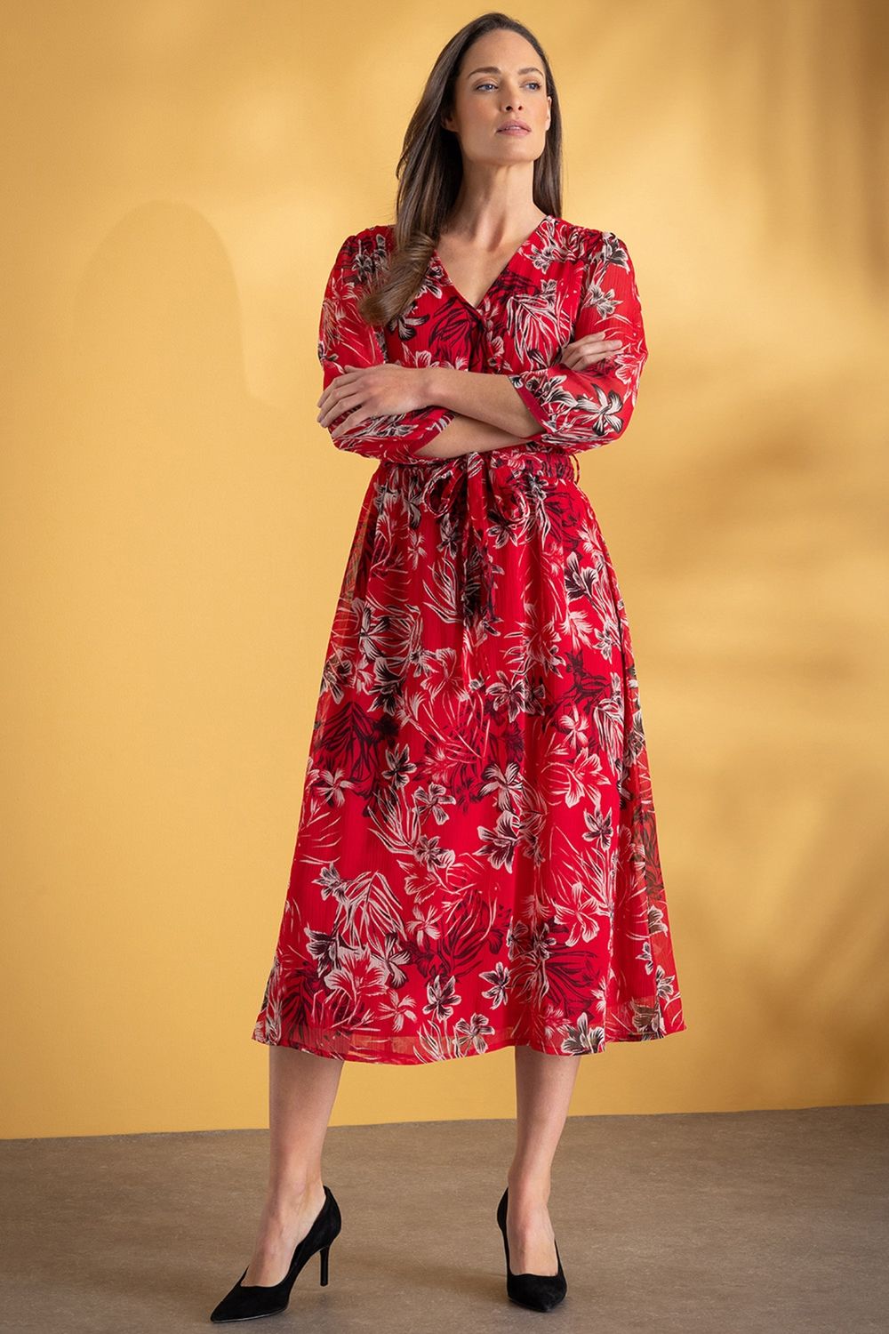Klass. Floral Printed Midi Dress