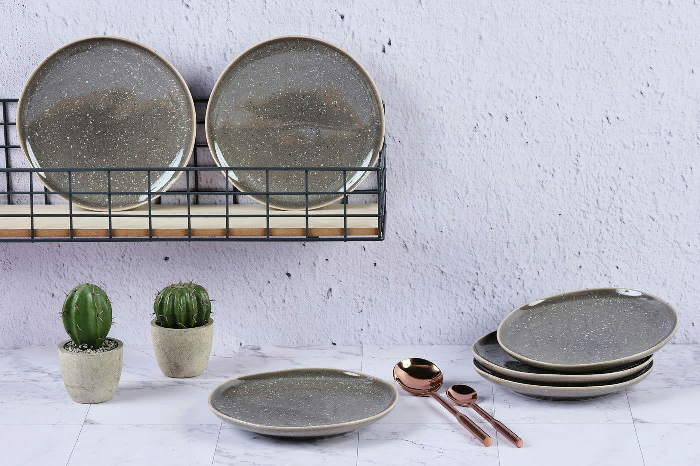 REACTIV - Lot de 6 assiettes à dessert en grès gris D22