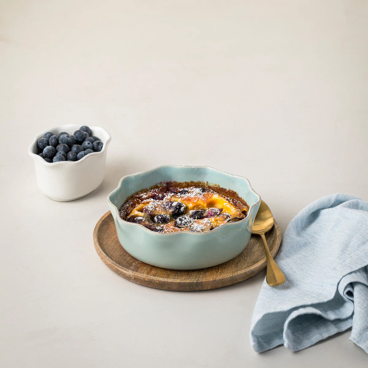 Small Pie Dish Cook & Host, Casafina by COSTA NOVA