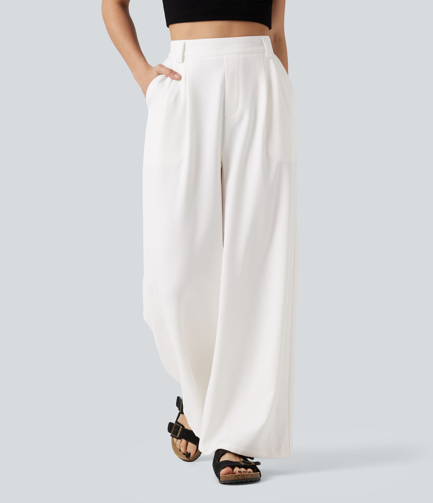 Pantalon tailleur large, taille haute, à poches