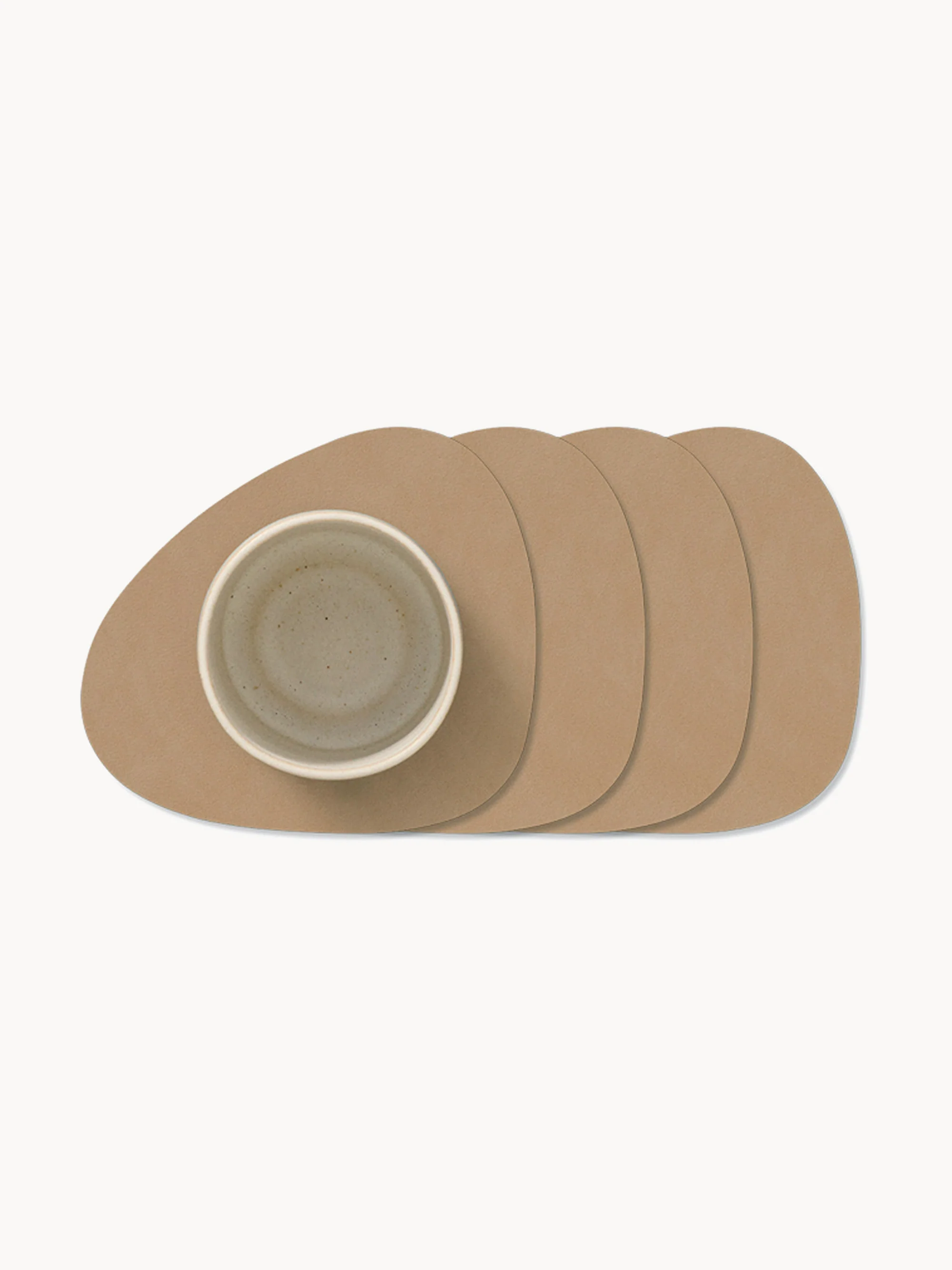 Asymmetrische Leder-Untersetzer Curve, 4er-Set