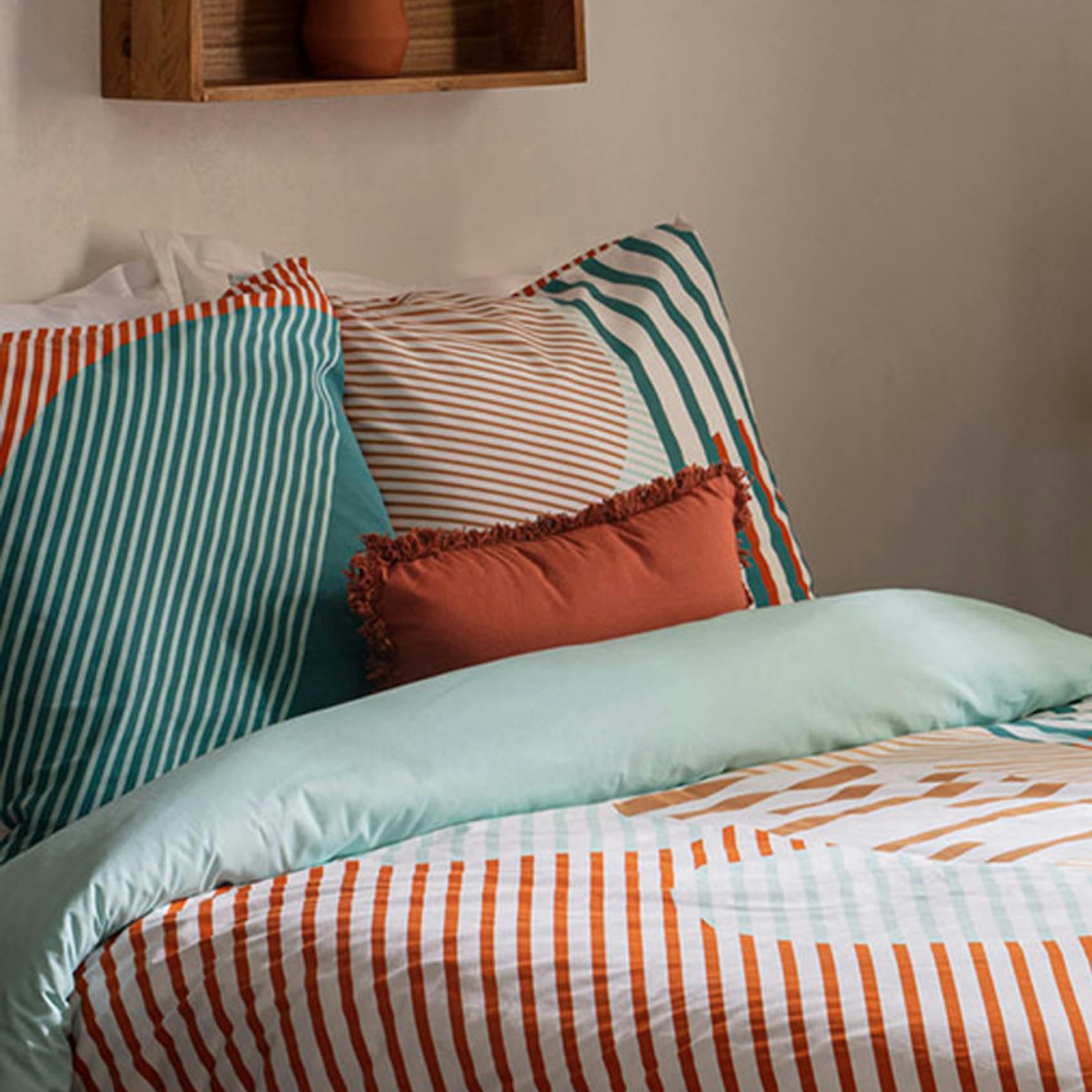 - Parure de couette au style géométrique coton multicolore 240x220 cm