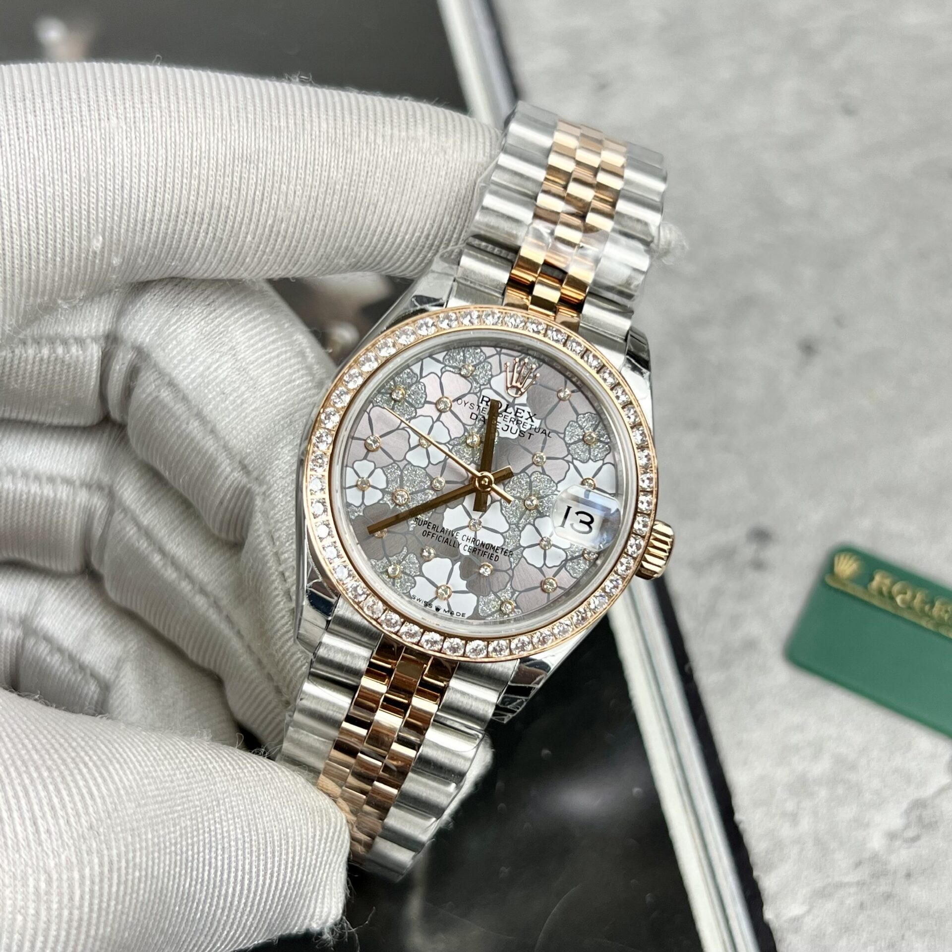 Rolex Datejust SS/RG Plated Flower Silver Dial CZ Diamonds 31mm Jub AAA Replica