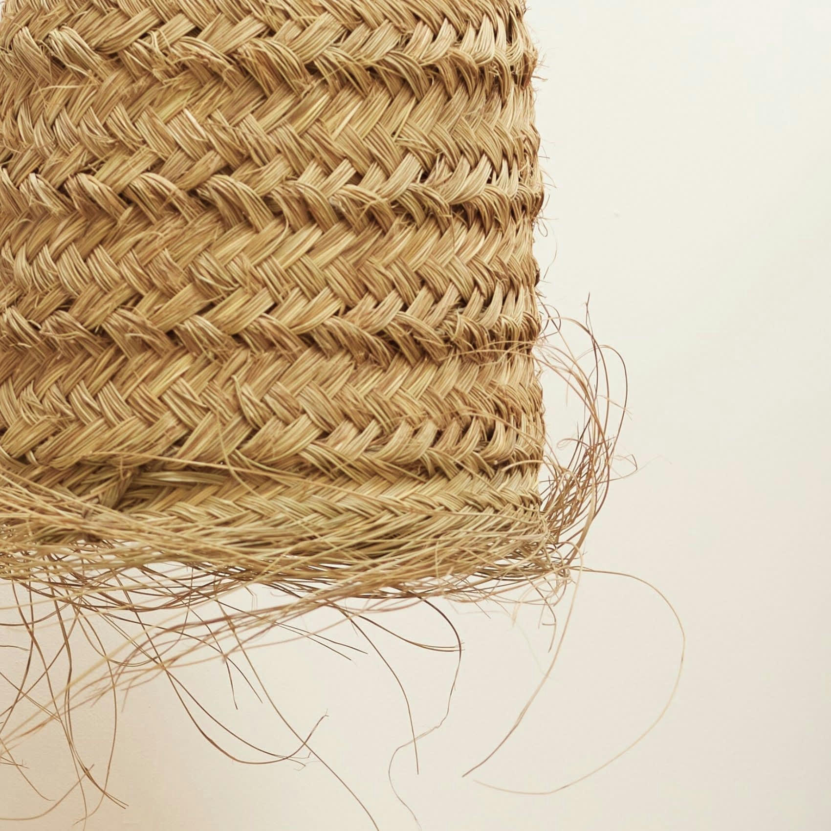 - Abat-jour tube fibre de palmier osier naturel 40x28 cm