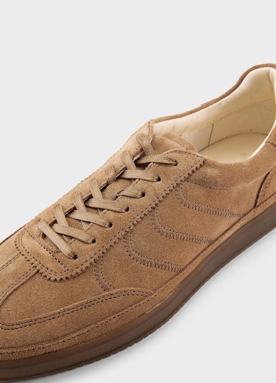 Leo Sneakers