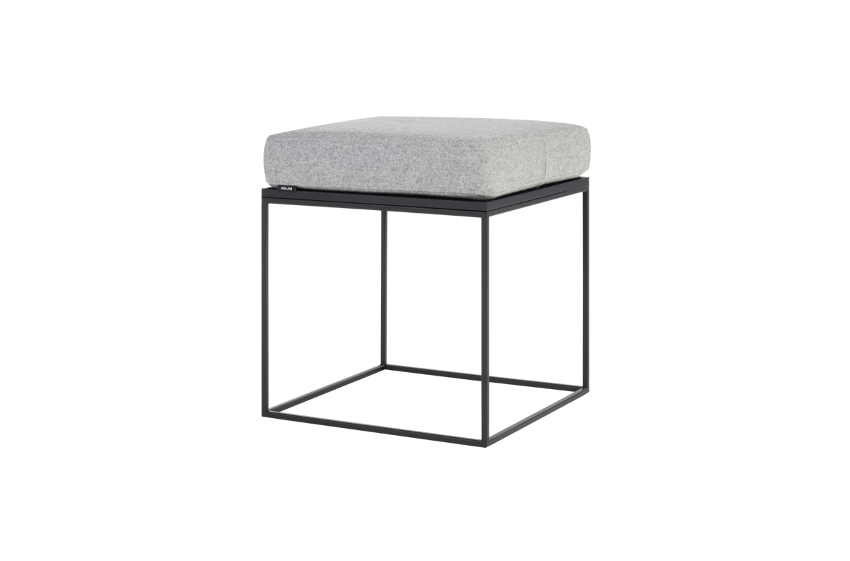 noo.ma FEO Poef - Black Oak / Universal Grey Wool