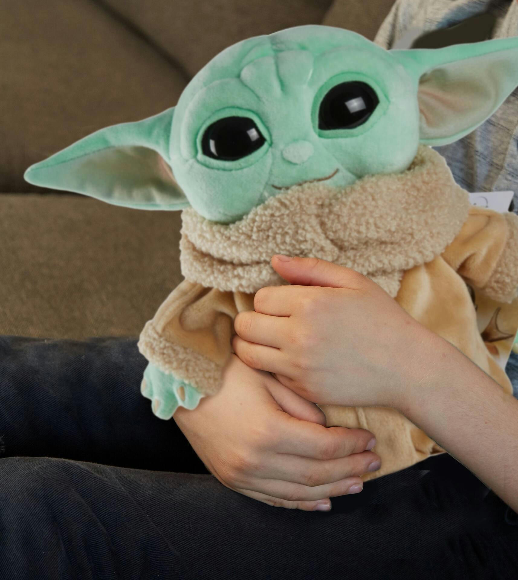 Disney Star Wars The Mandalorian Baby Yoda 8-in Plush Toy For Kids, Ages 4+