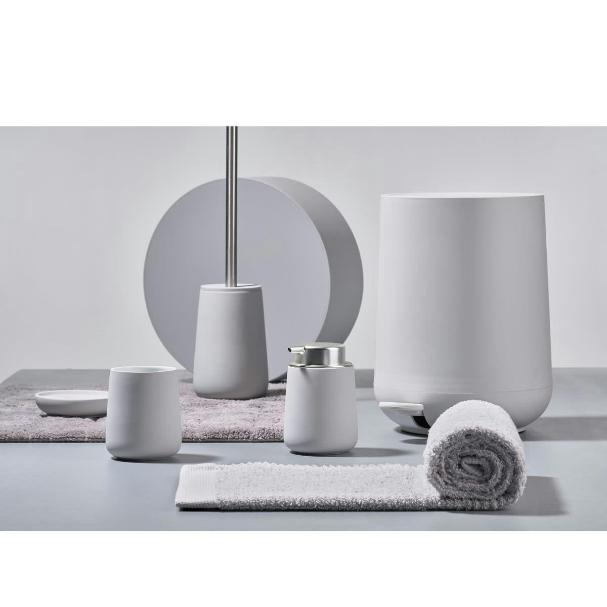 NOVA - Distributeur de savon en porcelaine gris clair
