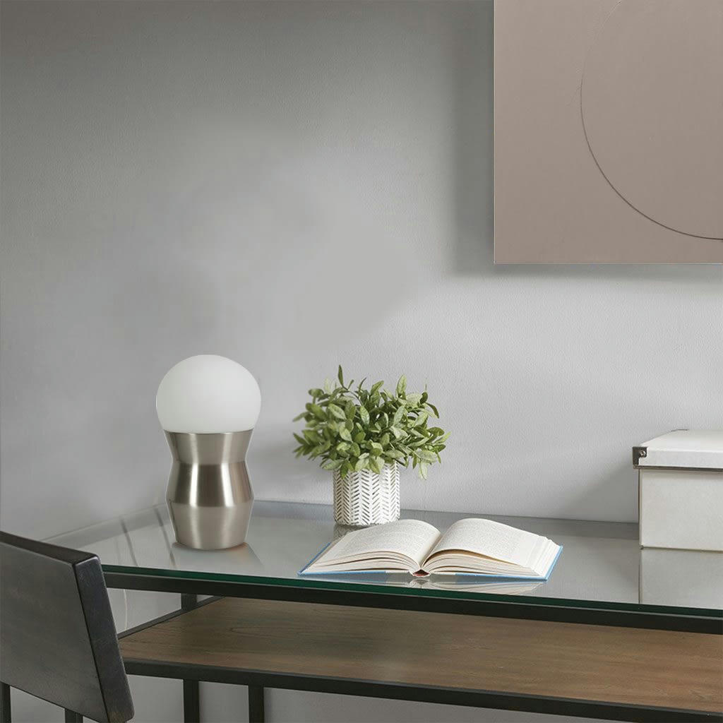 - Lampe tactile métal nickel satiné D9cm