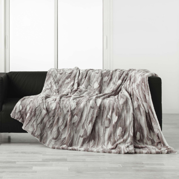 Narzuta pluszowa 180 x 220 cm DYKUI- II