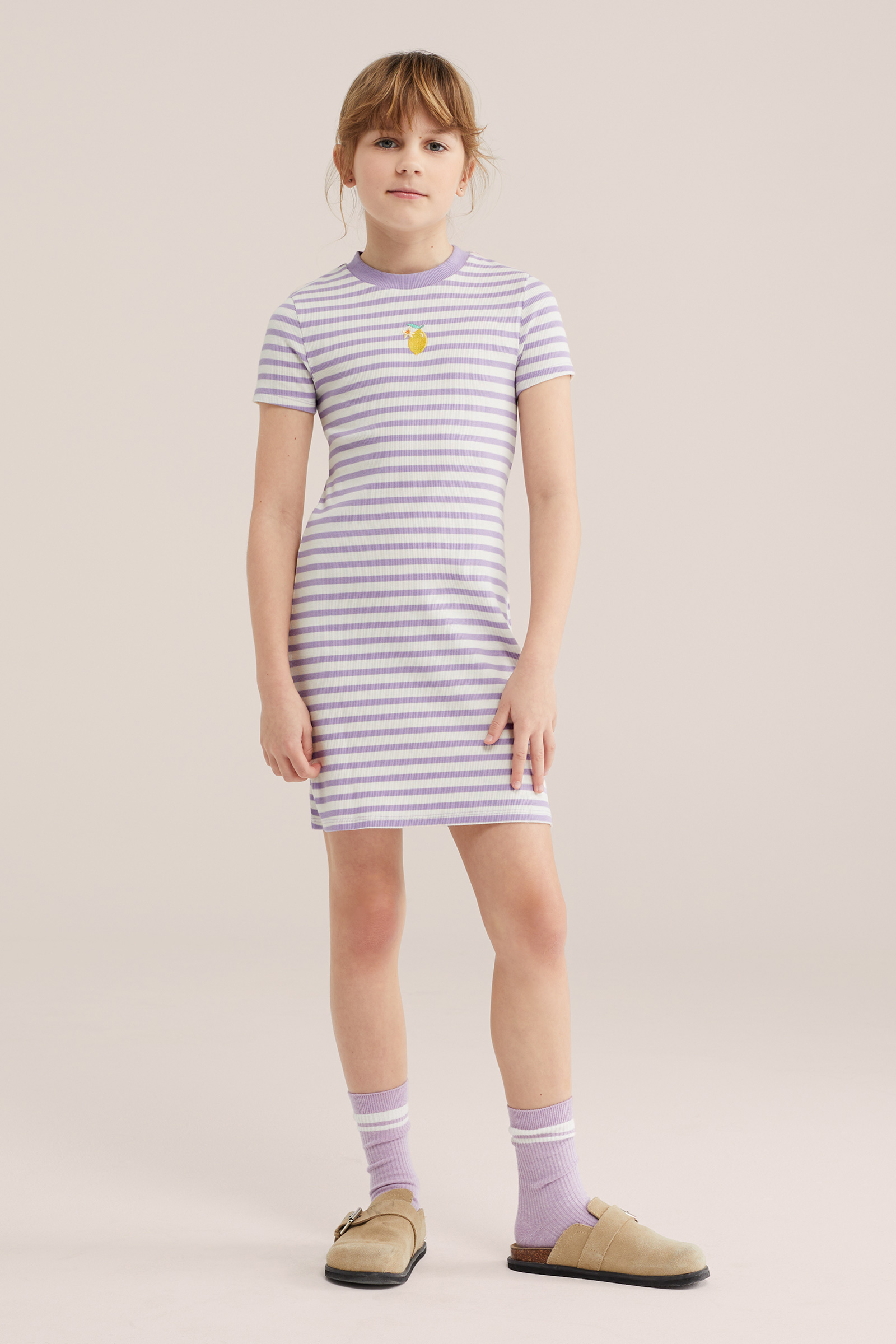 Meisjes jurk met embroidery