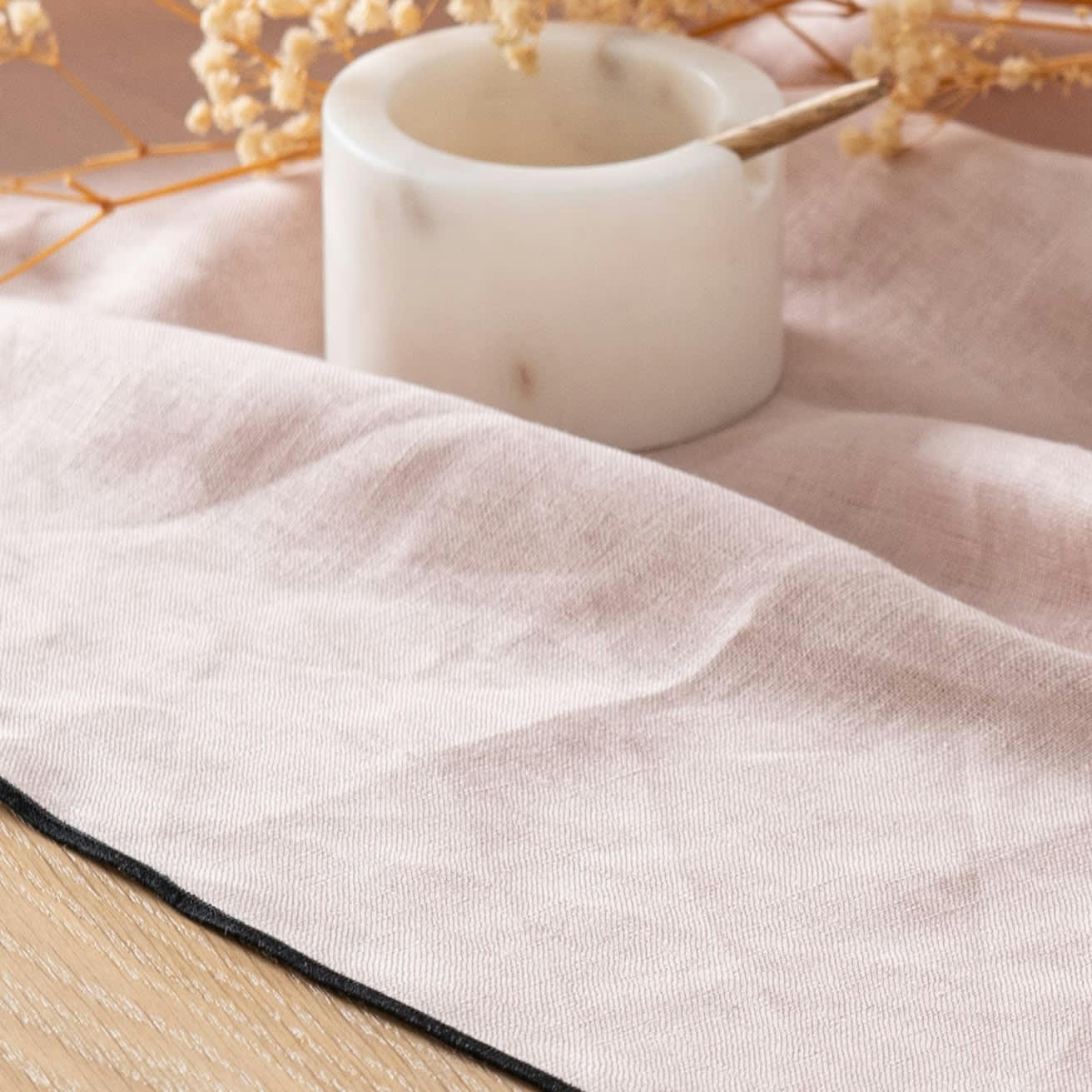 - Nappe en lin rose 150x250