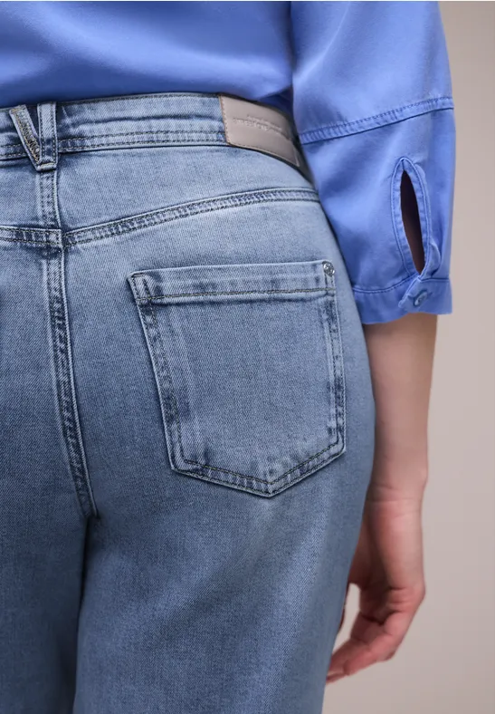 High Waist Barrel Leg Jeans im Loose Fit