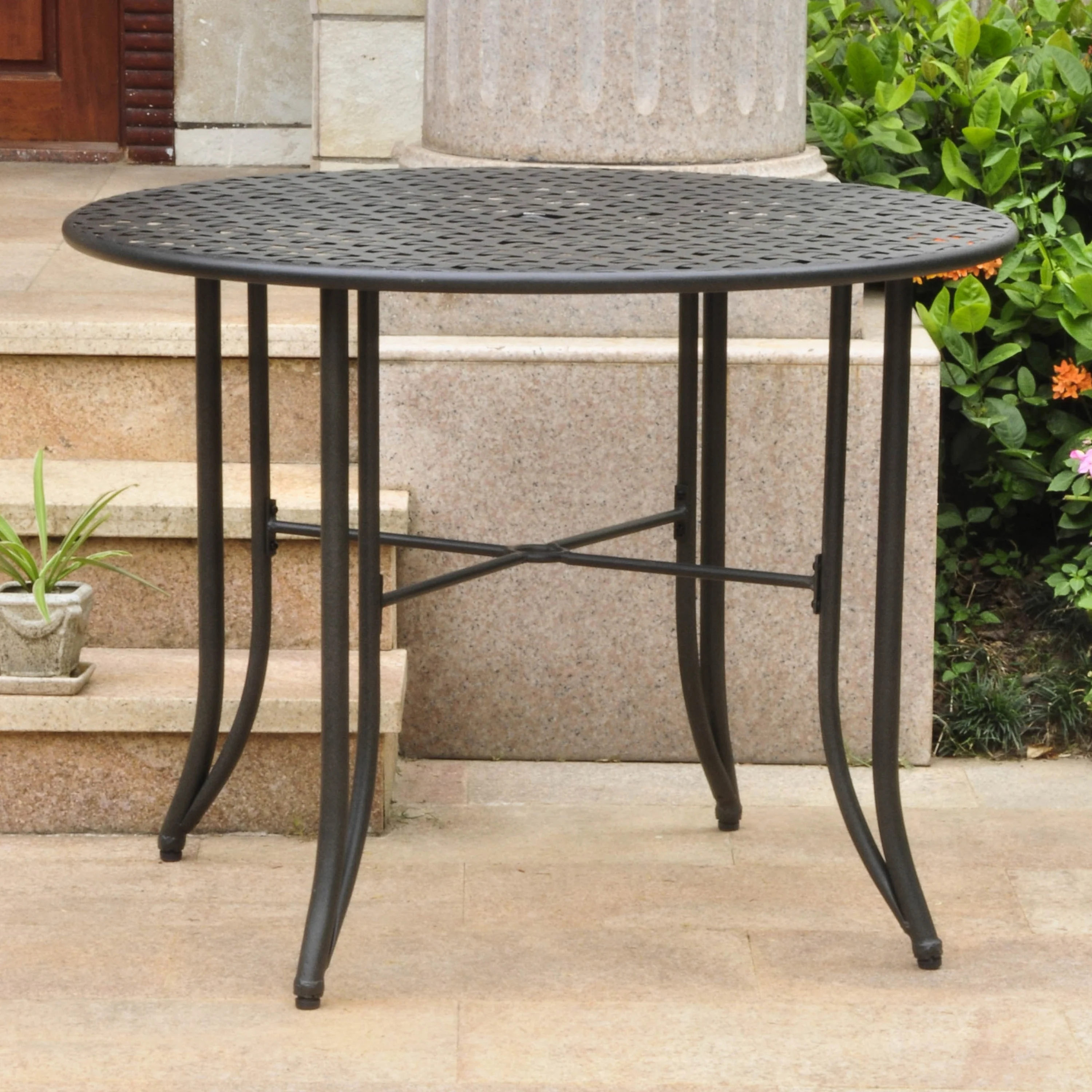 Mandalay 39-inch Iron Round Dining Table