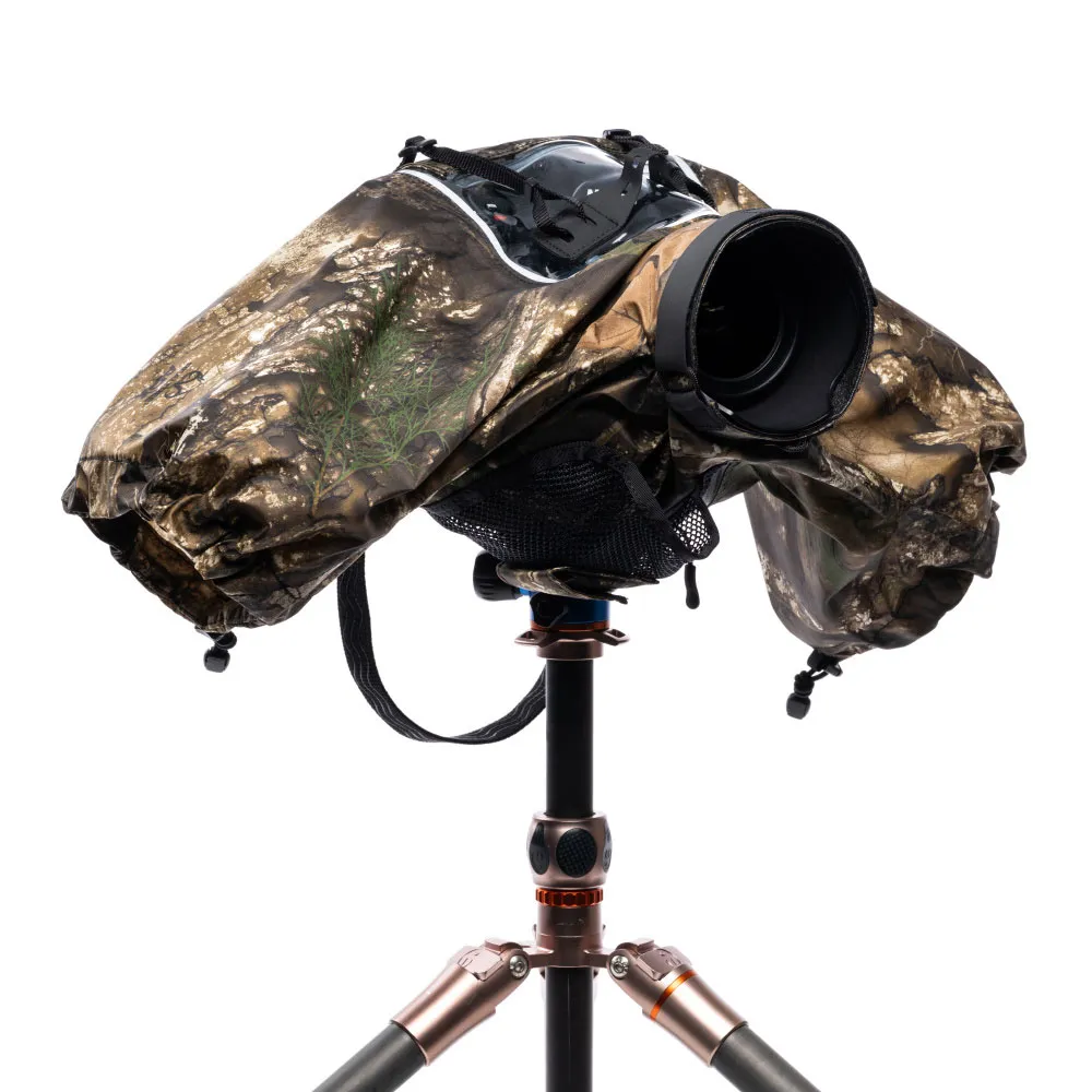 Think Tank Hydrophobia D 24-70 V3 rain cover for spotlight