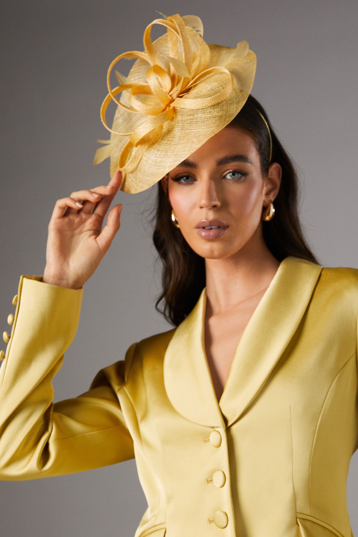 Coast Loop And Feather Upturn Disc Fascinator