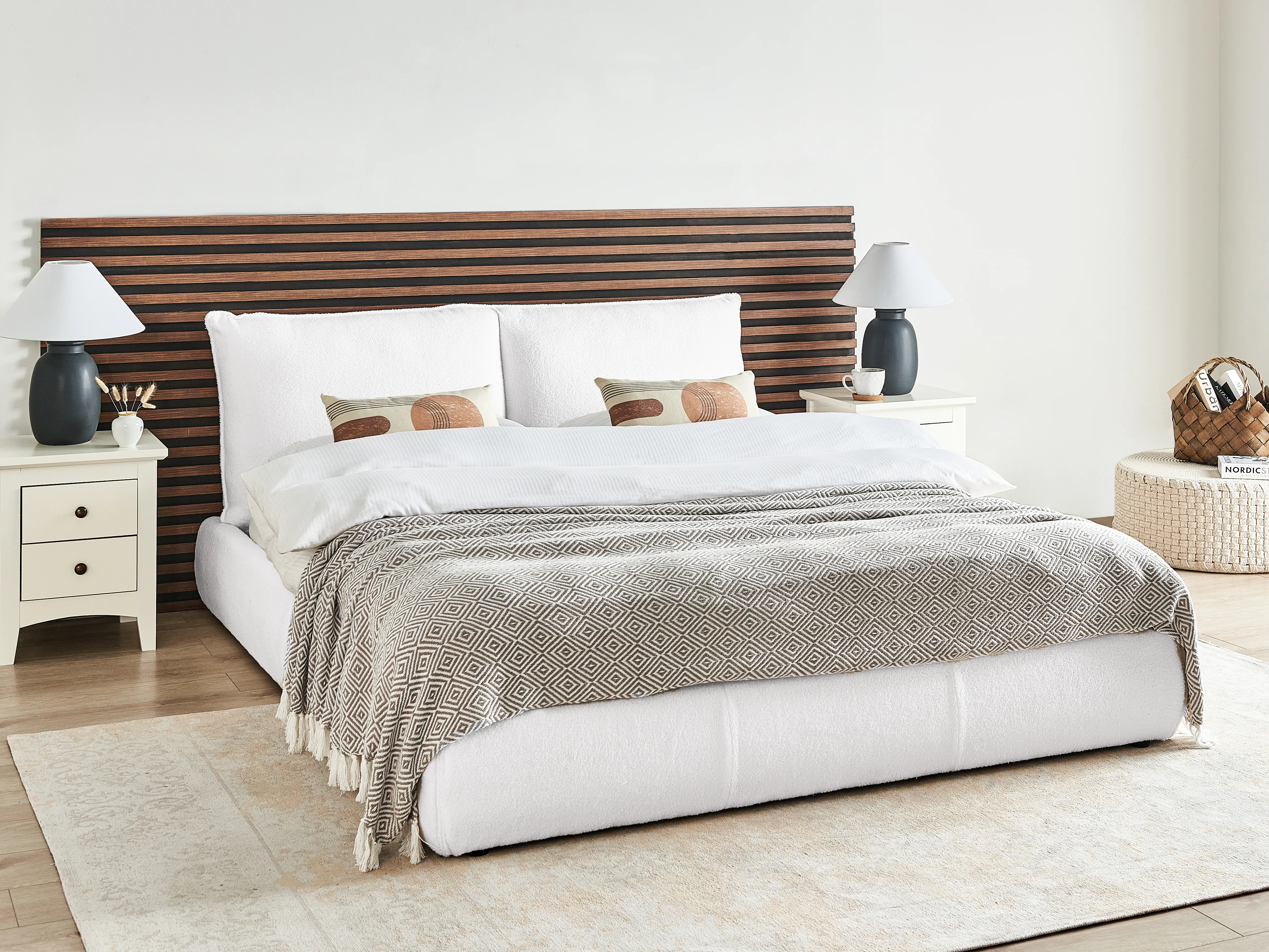 Waterbed Boucle VINAY 160 x 200 cm (EU King Size) White