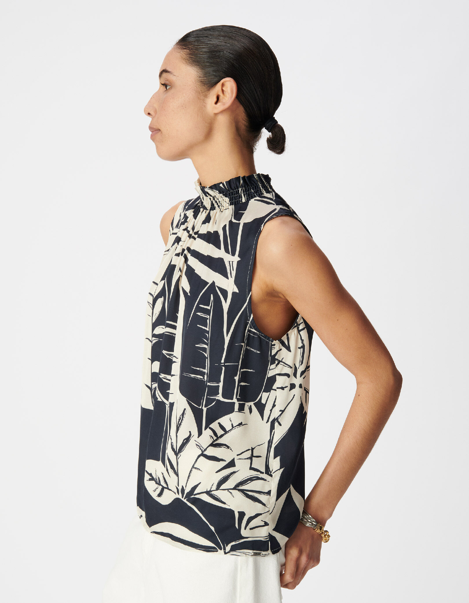Top sans manches marine satiné imprimé maxi feuilles Femme