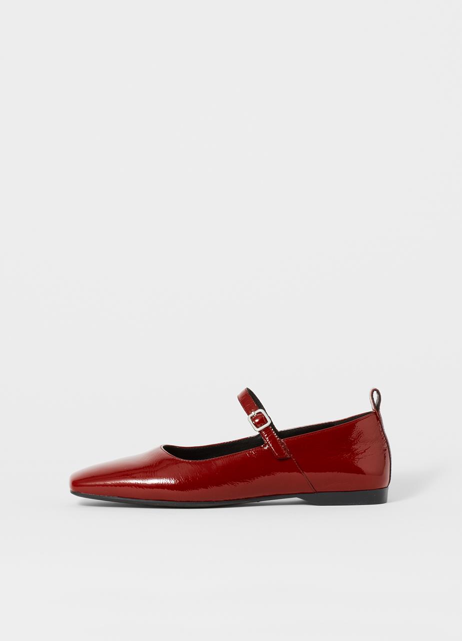 Delia Ballet Flats