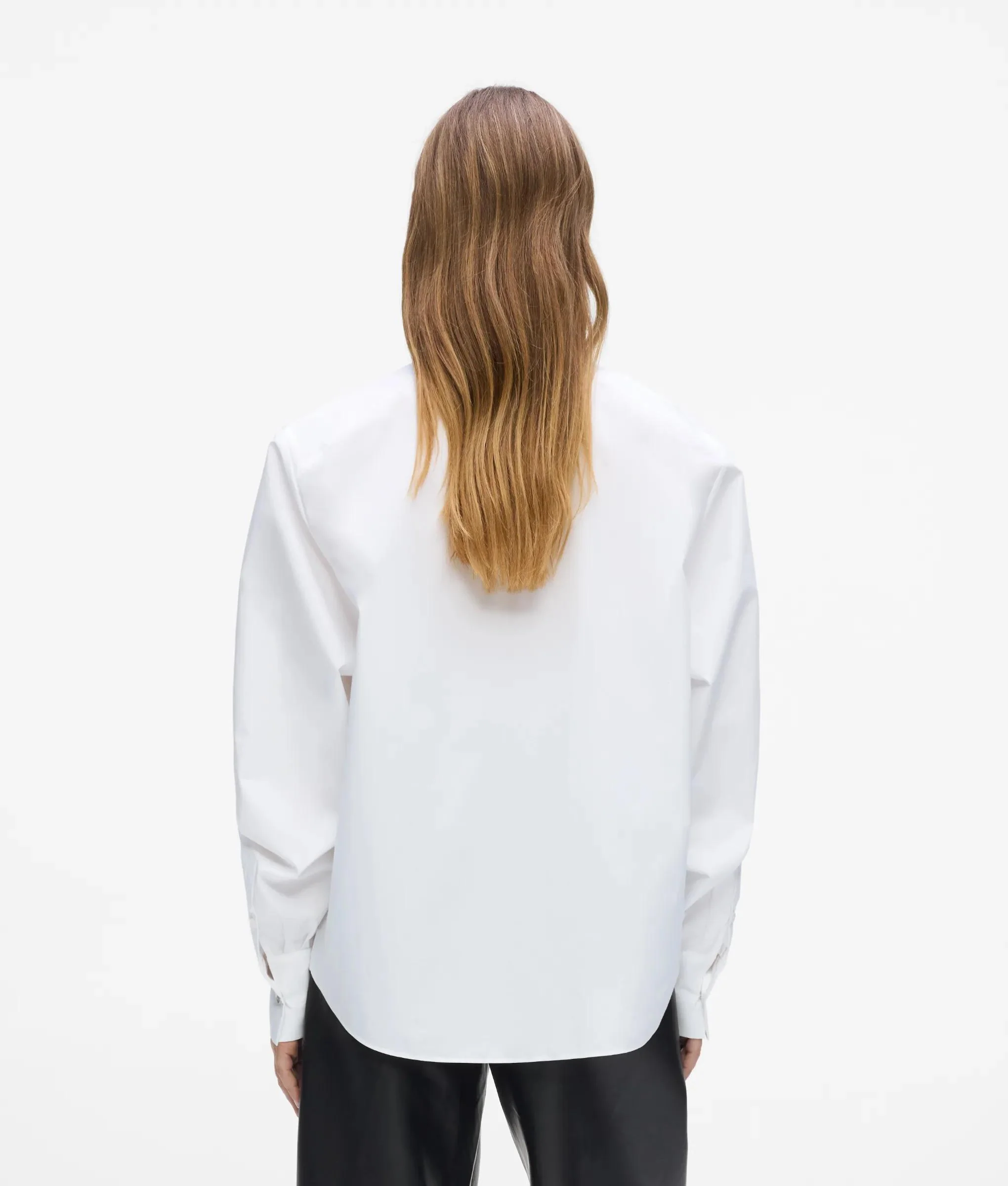 Chemise en popeline avec épaulettes