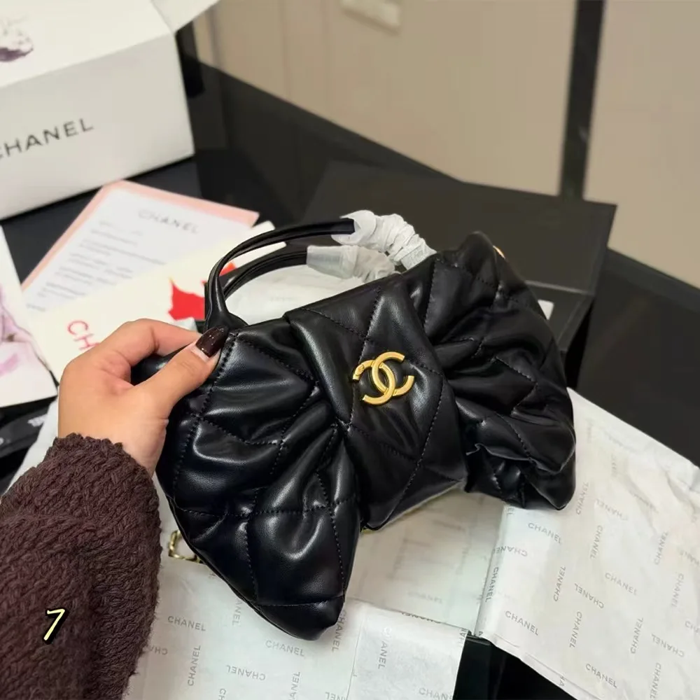 Chanel Fall-Winter 2025/26 Mini Bow Bag