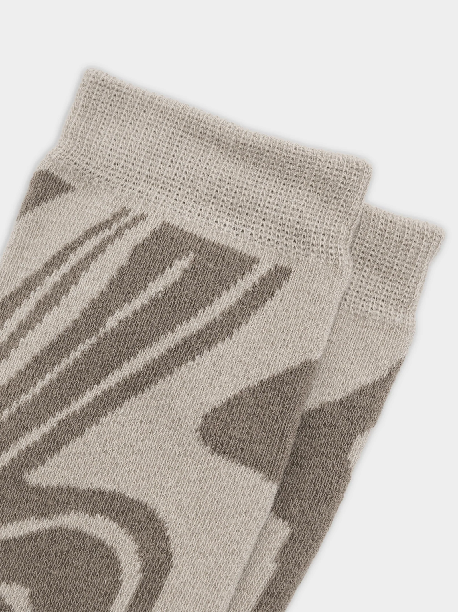 1 Pair of Swirl Socks