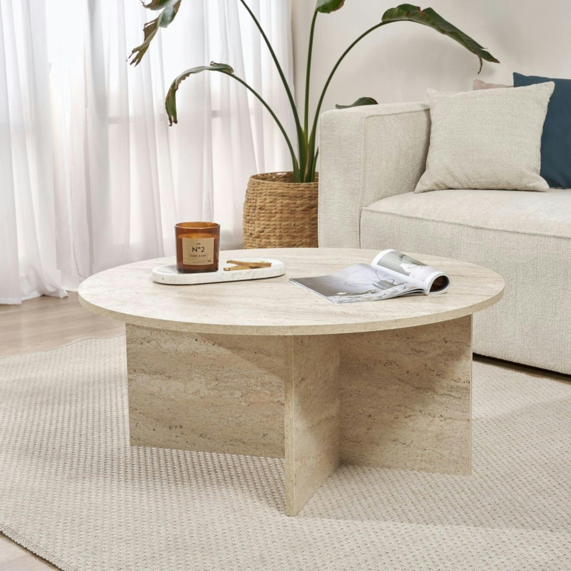 Table basse ronde minimaliste - effet travertin MARFA