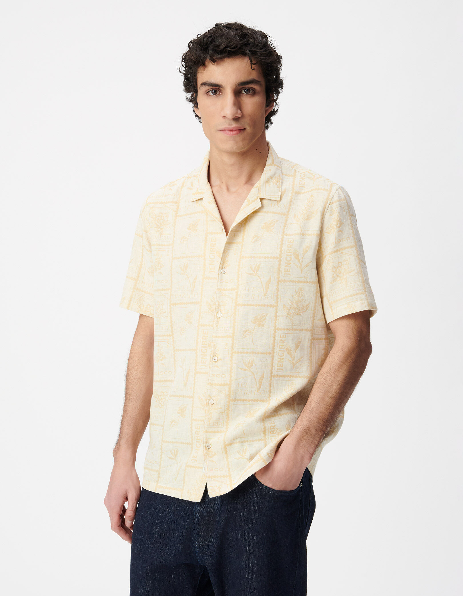 Chemise regular jaune coton bio imprimé timbres Homme